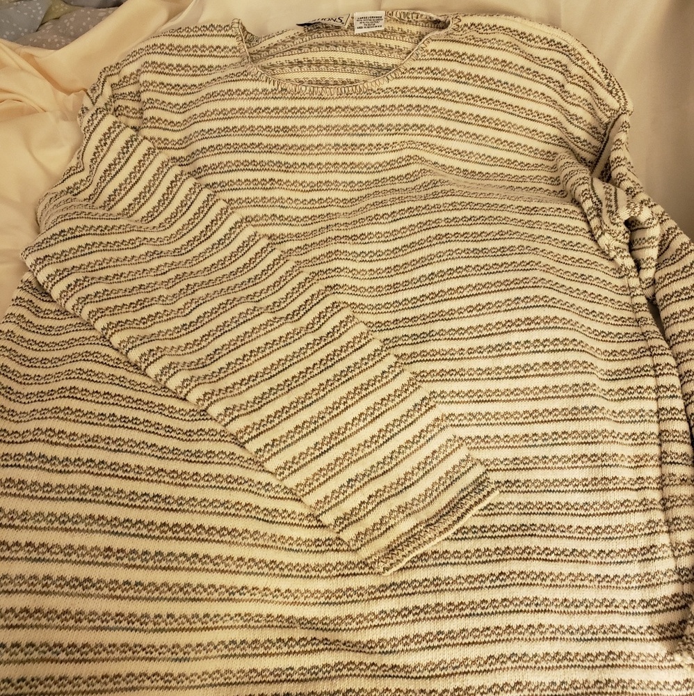 Basic Editions sweater